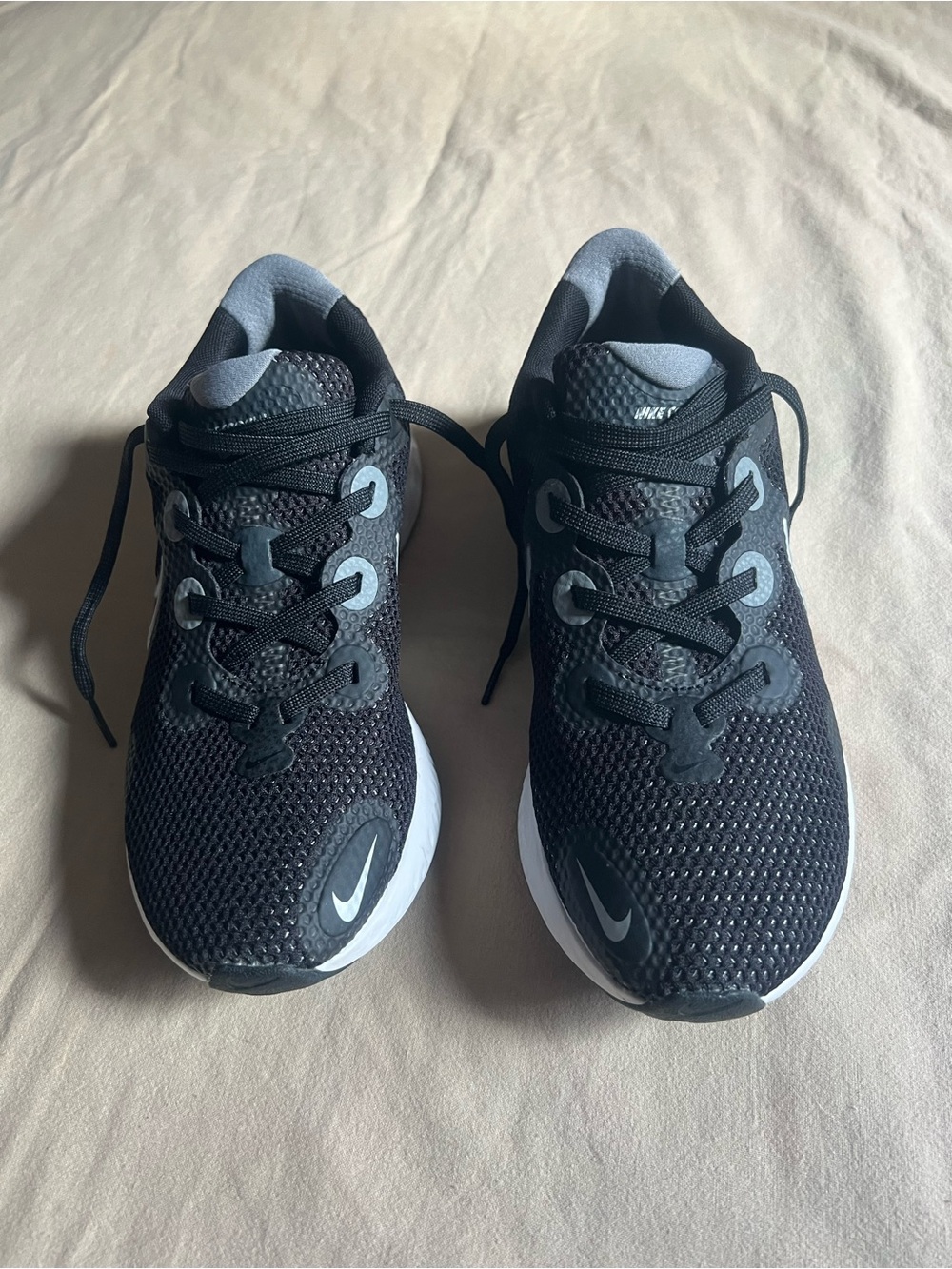 Nike Black and White Women's Athletic Sneakers